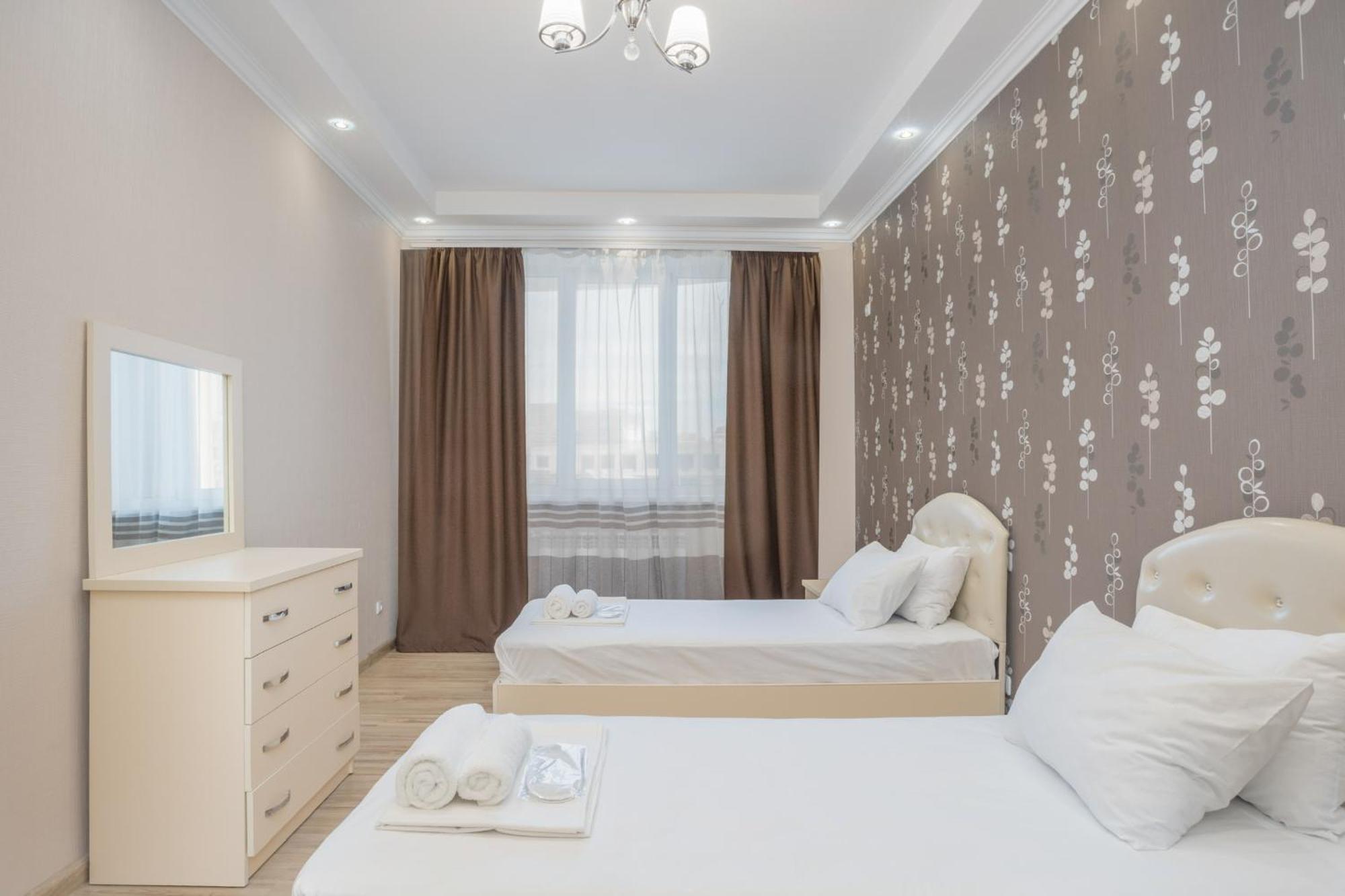 2 Bedrooms 2 Bathrooms Large And Lux Apartment Best Location Jerevan Buitenkant foto